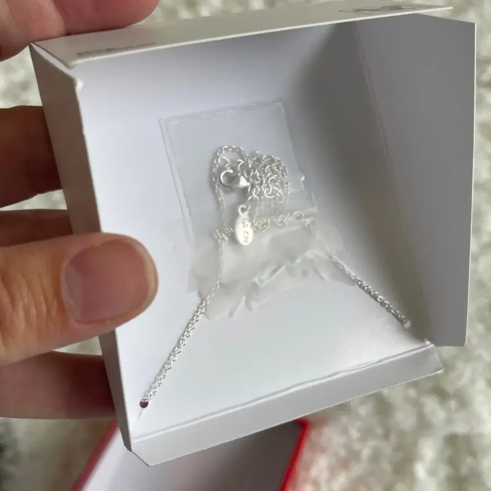 Disney Minnie Mouse Moveable Silver Plated Bow Tiful Xmas Christmas Necklace NEW